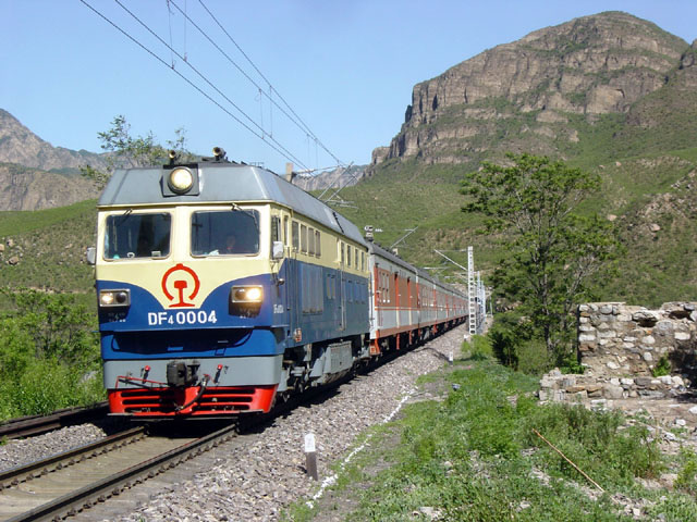 DF4 0004.jpg